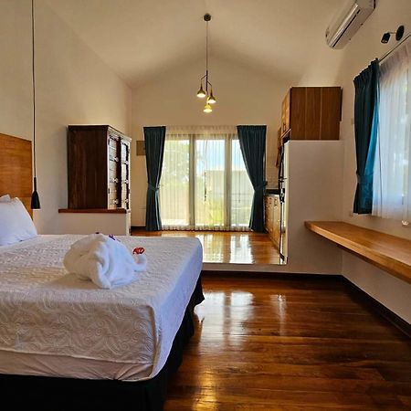 Hotel Torres Del Mar Puerto Viejo de Talamanca Bagian luar foto